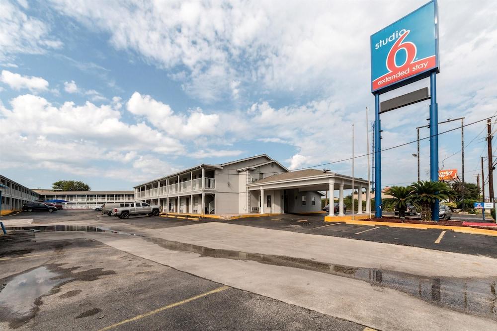 Motel 6-San Antonio, Tx - Fort Sam Houston Екстер'єр фото