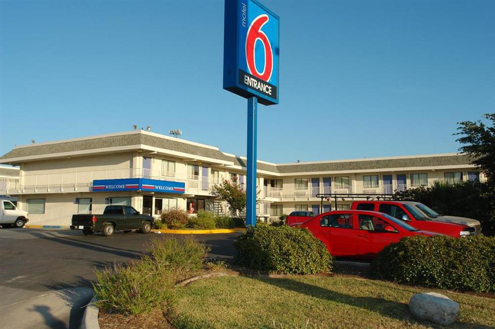 Motel 6-San Antonio, Tx - Fort Sam Houston Екстер'єр фото